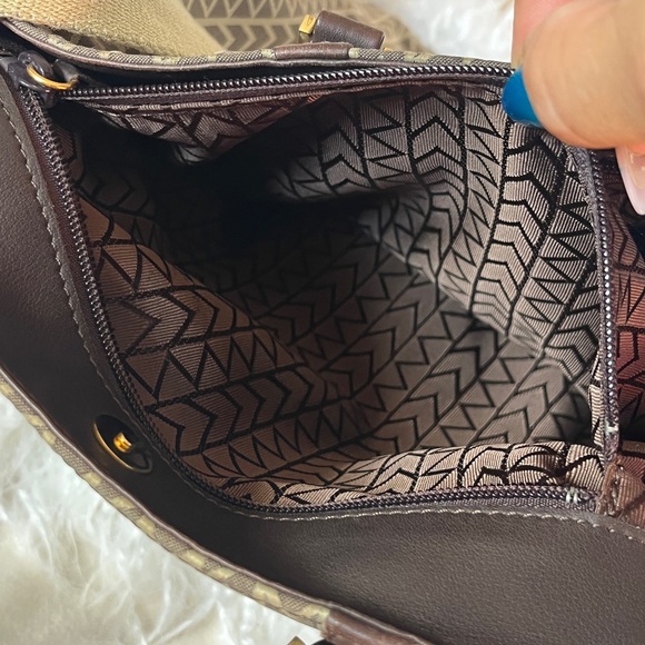 MICHAEL Michael Kors Chevron Tote in Brown and Cream - Picture 14 of 15